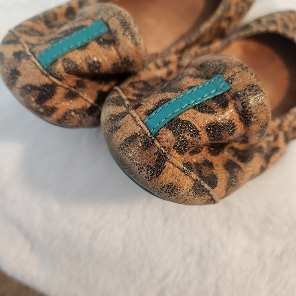 Tieks flats - Picture 6 of 8